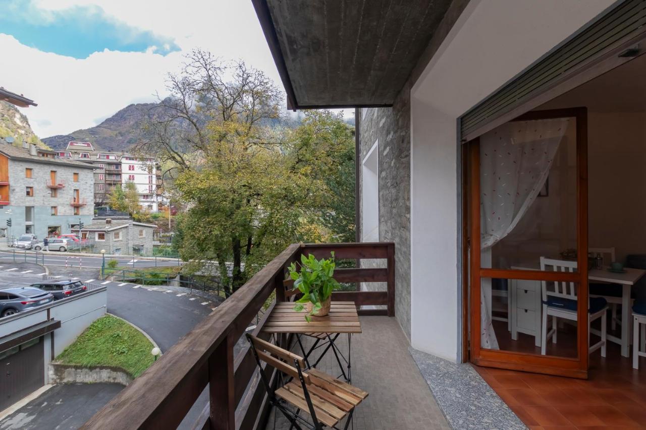 Ihost Flat - Valmalenco Centro Apartment Chiesa in Valmalenco Bagian luar foto
