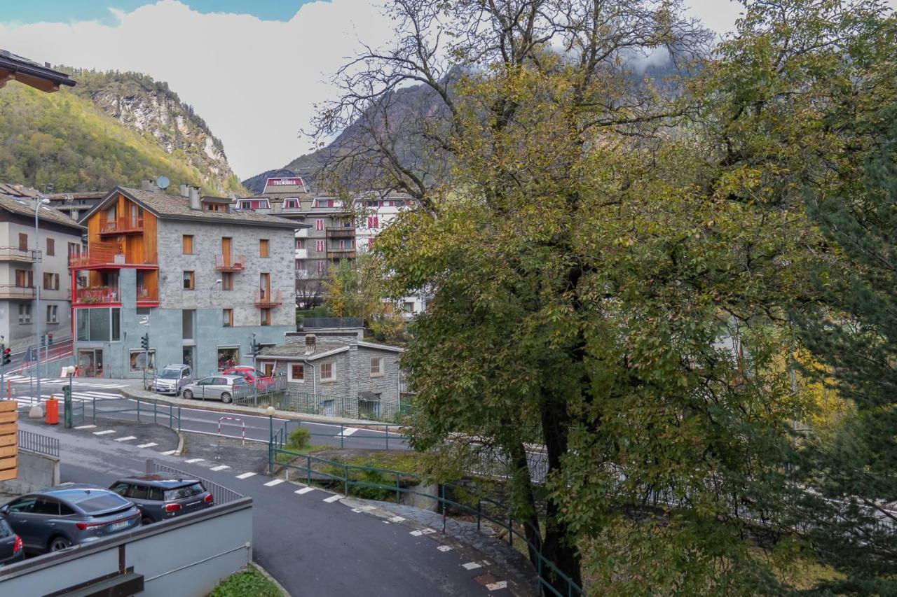 Ihost Flat - Valmalenco Centro Apartment Chiesa in Valmalenco Bagian luar foto