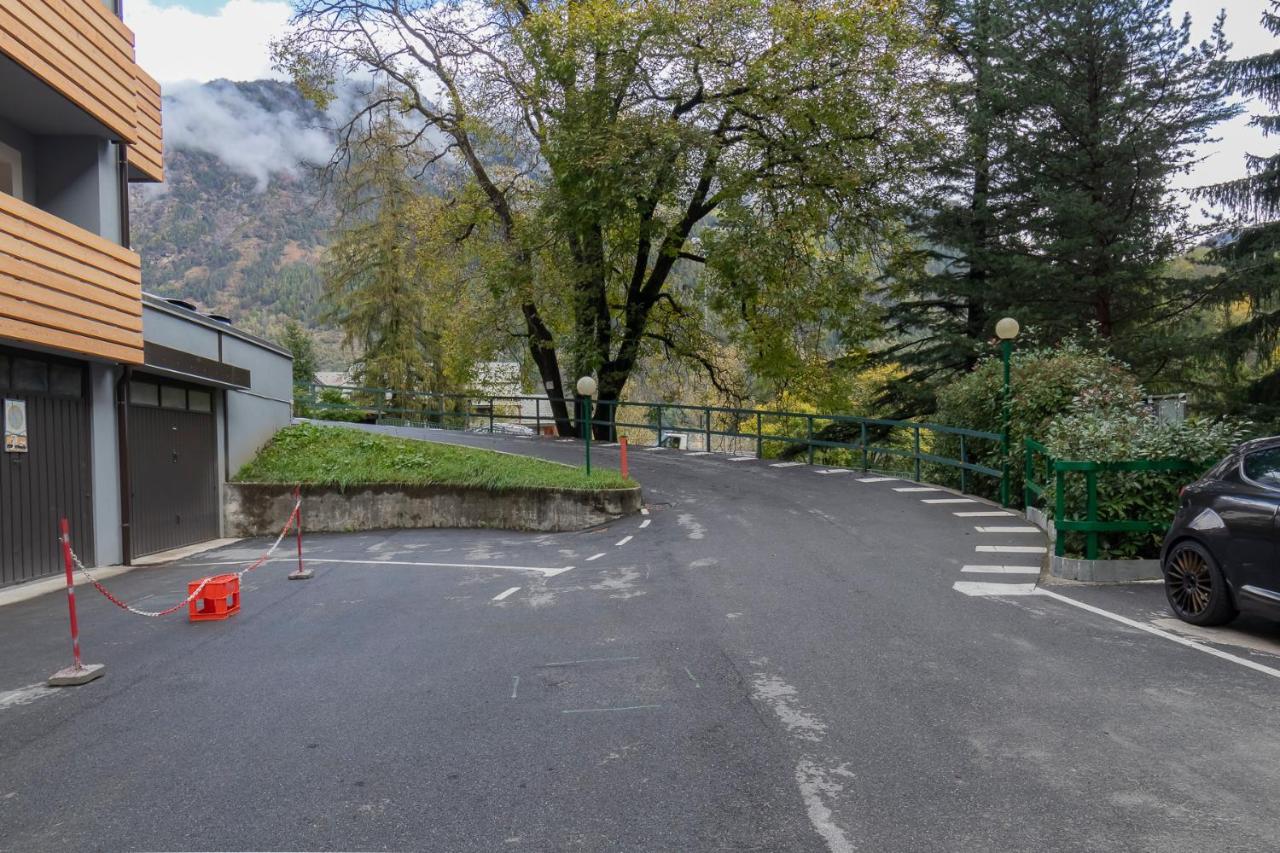 Ihost Flat - Valmalenco Centro Apartment Chiesa in Valmalenco Bagian luar foto